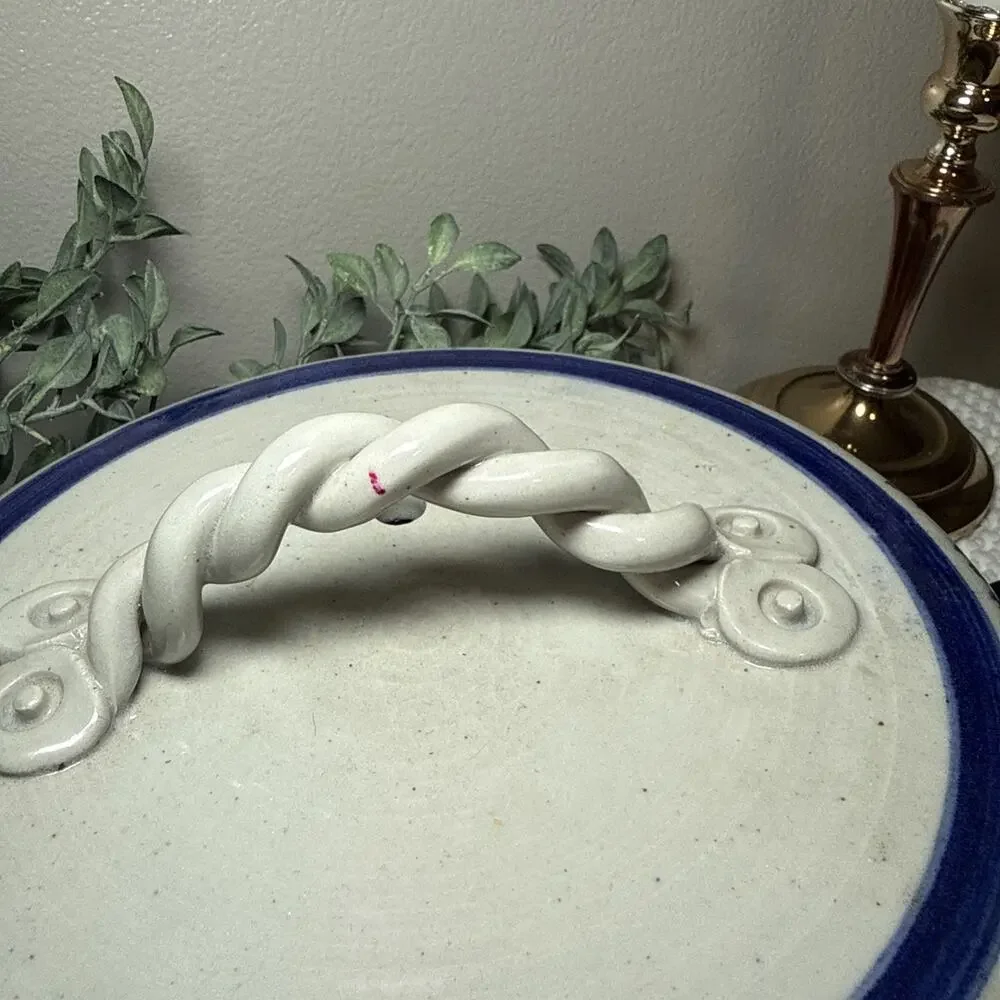 VTG Signed Studio Pottery Stoneware Covered Casserole Dish 9” Handmade Lidded